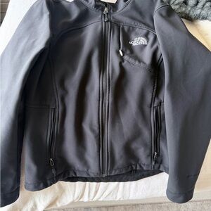 The North Face Women's Black Fleece Jacket